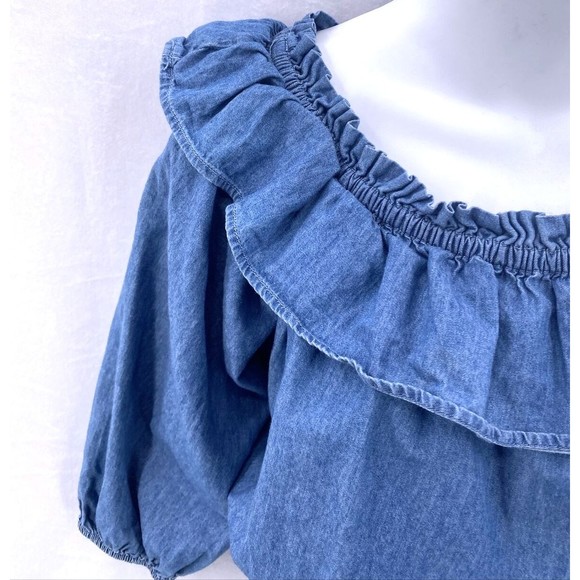 Retro 70s Chambray Top M Denim Blue On or Off Shoulder Wide Ruched Waist Ruffle - Picture 3 of 12